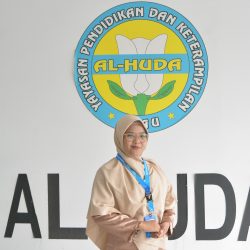 Tintin Putri Susanti, S.Pd., Gr