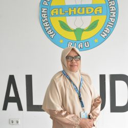 Naimar, S.Pd., M.M.
